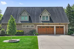 261 S Kenilworth Ave, Glen Ellyn, IL 60137 - Photo 51