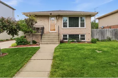 9324 S Thomas Avenue, Bridgeview, IL 60455 - Photo 1