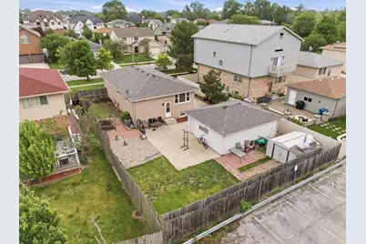 9324 S Thomas Avenue, Bridgeview, IL 60455 - Photo 3