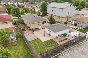 9324 S Thomas Ave, Bridgeview, IL 60455 - Photo 3
