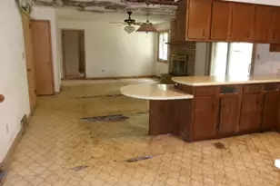 607 N Fleming Rd, Woodstock, IL 60098 - Photo 7