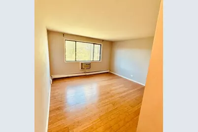 5306 N Cumberland Avenue #507, Chicago, IL 60656 - Photo 3