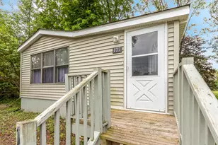 177 Windward, Lakemoor, IL 60051 - Photo 3