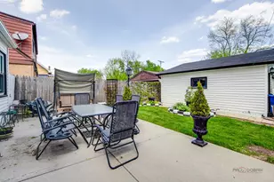 1009 Westmoreland Ave, Waukegan, IL 60085 - Photo 17