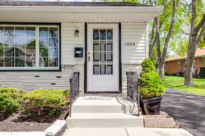 1009 Westmoreland Avenue, Waukegan, IL 60085 - Photo 5