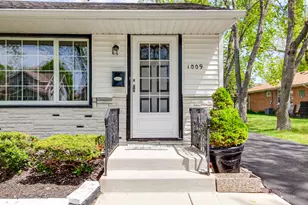 1009 Westmoreland Ave, Waukegan, IL 60085 - Photo 5