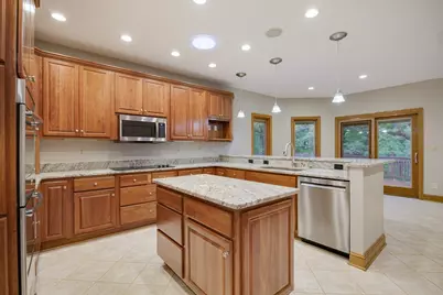8811 Ryan Court, Kingston, IL 60145 - Photo 9