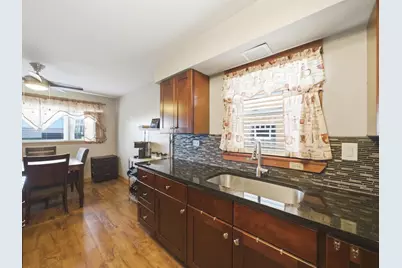 292 Bensley Avenue, Calumet City, IL 60409 - Photo 17