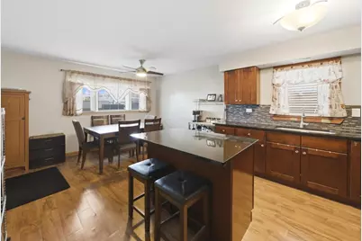 292 Bensley Avenue, Calumet City, IL 60409 - Photo 19