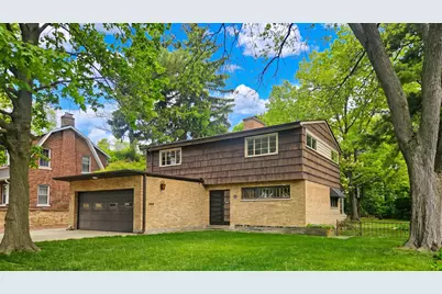 645 Judge Avenue, Waukegan, IL 60085 - Photo 1