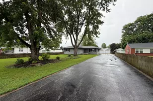 201 N Scandia St, Alpha, IL 61413 - Photo 3