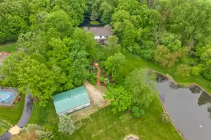 8N258 Brierwood Ln, Elgin, IL 60124 - Photo 41