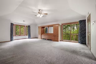 8N258 Brierwood Ln, Elgin, IL 60124 - Photo 19