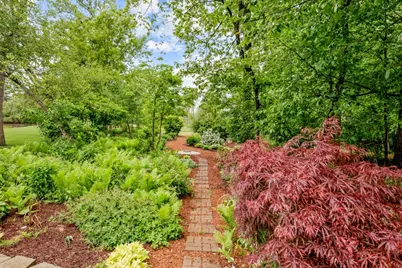 8N258 Brierwood Lane, Elgin, IL 60124 - Photo 37