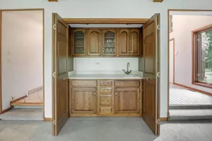 8N258 Brierwood Ln, Elgin, IL 60124 - Photo 7