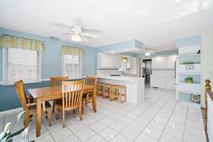 7727 N Oconto Ave, Niles, IL 60714 - Photo 9