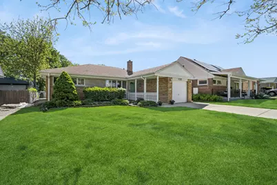 7727 N Oconto Avenue, Niles, IL 60714 - Photo 1