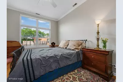 2089 W Wabansia Avenue #202, Chicago, IL 60647 - Photo 9