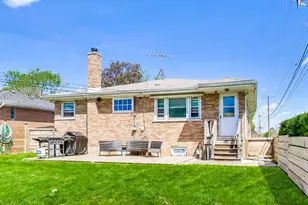 1789 Farwell Ave, Des Plaines, IL 60018 - Photo 19