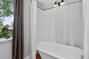 700 E Turner Ave, Roselle, IL 60172 - Photo 29