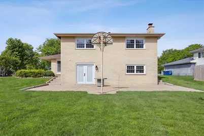 7825 Stratford Place, Darien, IL 60561 - Photo 33