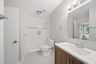 531 Wallace St, Chicago Heights, IL 60411 - Photo 17