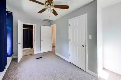 2923 W 97th Street, Evergreen Park, IL 60805 - Photo 19