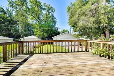 2923 W 97th Street, Evergreen Park, IL 60805 - Photo 29