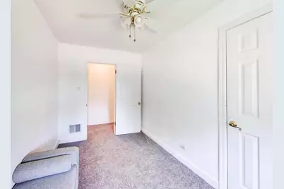 2923 W 97th Street, Evergreen Park, IL 60805 - Photo 21