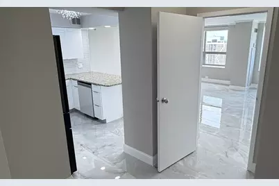 474 N Lake Shore Drive #6102, Chicago, IL 60611 - Photo 5