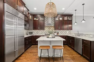 2717 N Racine Ave, Chicago, IL 60614 - Photo 17