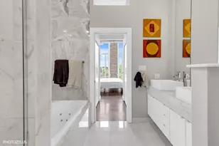 2411 W Walton St, Chicago, IL 60622 - Photo 29