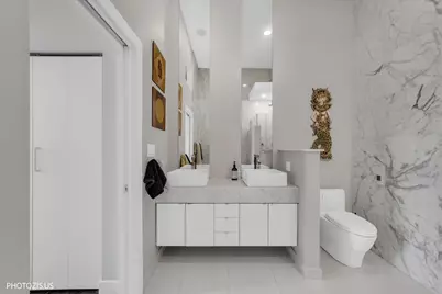 2411 W Walton Street #3E, Chicago, IL 60622 - Photo 27