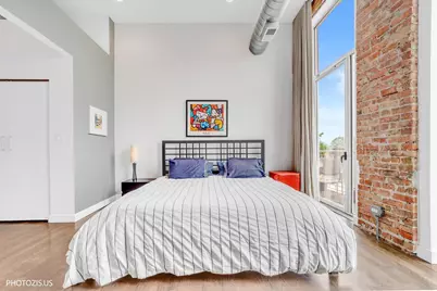 2411 W Walton Street #3E, Chicago, IL 60622 - Photo 21