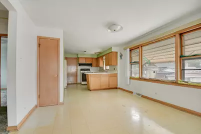 843 W 34th Place, Chicago, IL 60608 - Photo 15