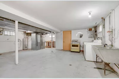 843 W 34th Place, Chicago, IL 60608 - Photo 27