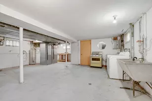 843 W 34th Pl, Chicago, IL 60608 - Photo 27