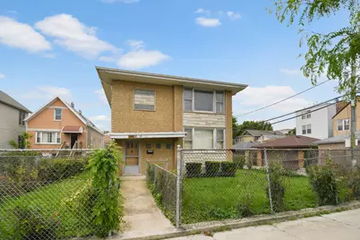 843 W 34th Place, Chicago, IL 60608 - Photo 1