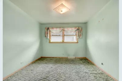 843 W 34th Place, Chicago, IL 60608 - Photo 21