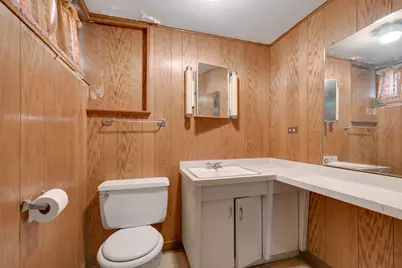 843 W 34th Place, Chicago, IL 60608 - Photo 25