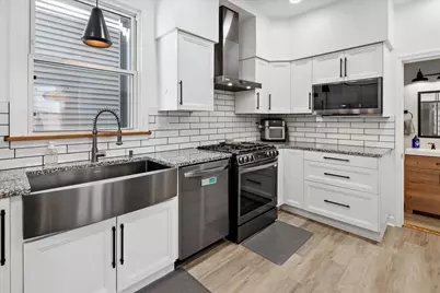 4450 N Kasson Avenue, Chicago, IL 60630 - Photo 9