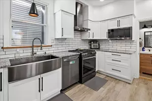 4450 N Kasson Ave, Chicago, IL 60630 - Photo 9