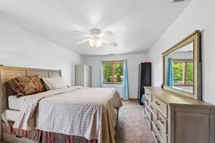 2142 N Summit St, Wheaton, IL 60187 - Photo 21