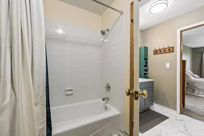 2142 N Summit Street, Wheaton, IL 60187 - Photo 27