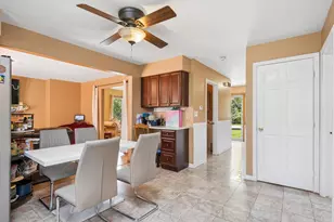 2142 N Summit St, Wheaton, IL 60187 - Photo 13