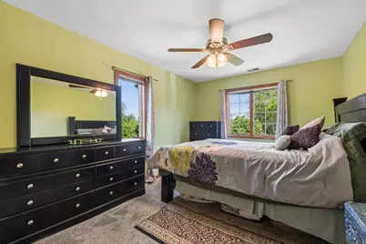 2142 N Summit Street, Wheaton, IL 60187 - Photo 25