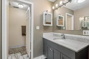2142 N Summit St, Wheaton, IL 60187 - Photo 19