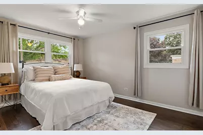 5911 N Keating Avenue, Chicago, IL 60646 - Photo 13