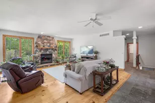 2391 Newburg Rd, Belvidere, IL 61008 - Photo 5