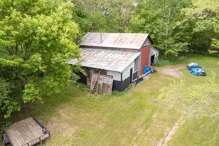 2391 Newburg Rd, Belvidere, IL 61008 - Photo 19